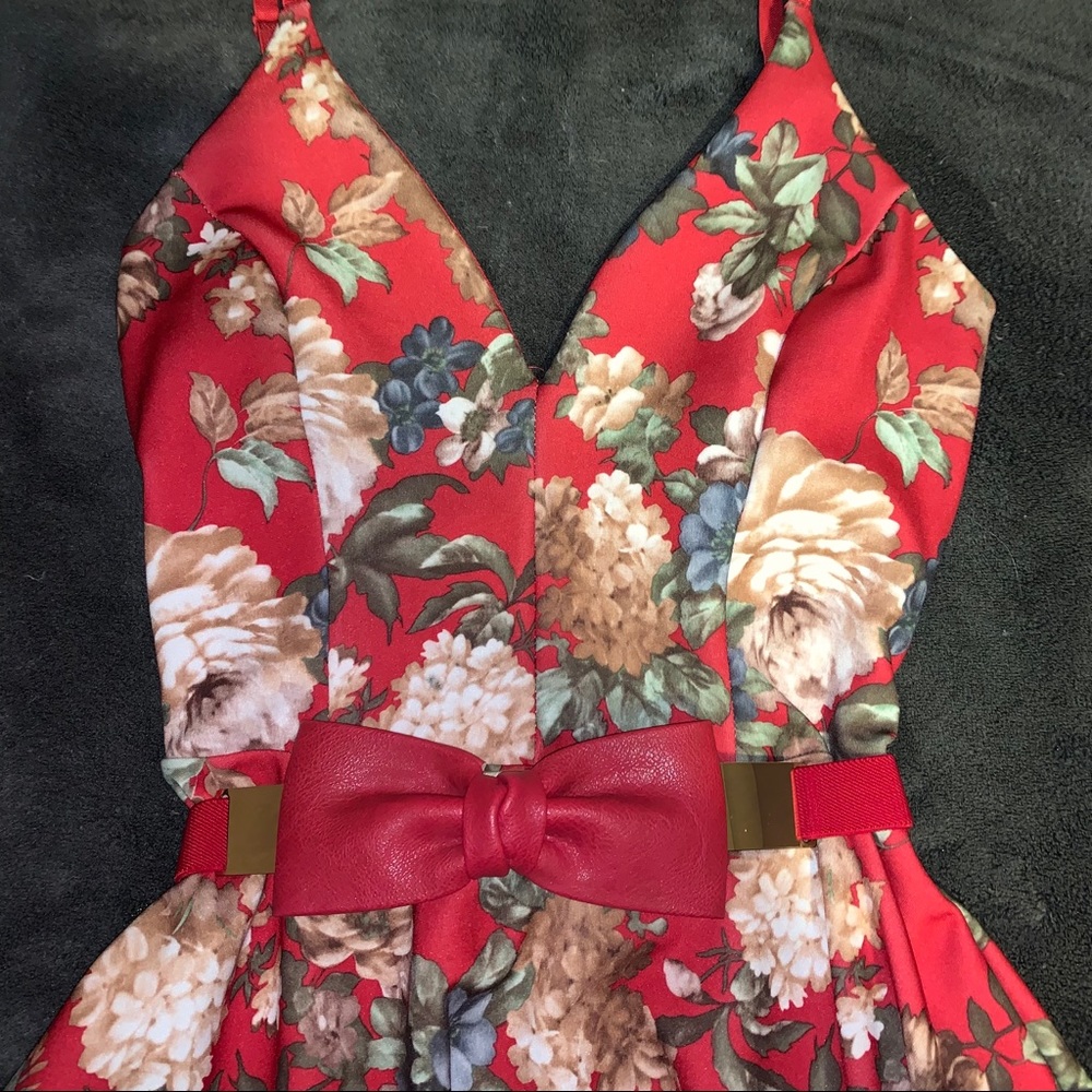 Floral circle dress & matching belt
